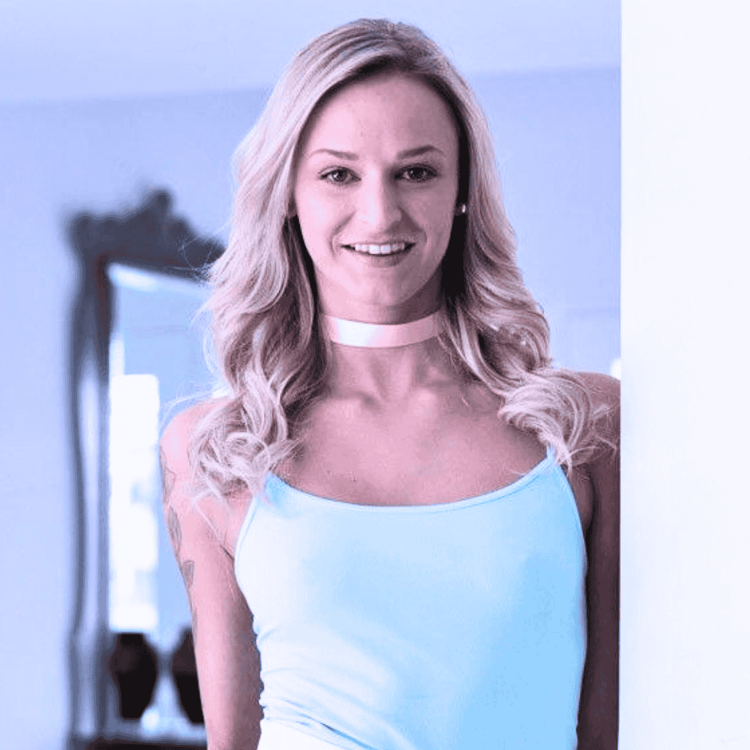 Emma Hix Biography - Wiki, Age, boyfriend, Height, Weight, Husband, Photos and More